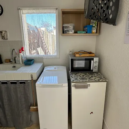 Отель Combi Vw T2 *