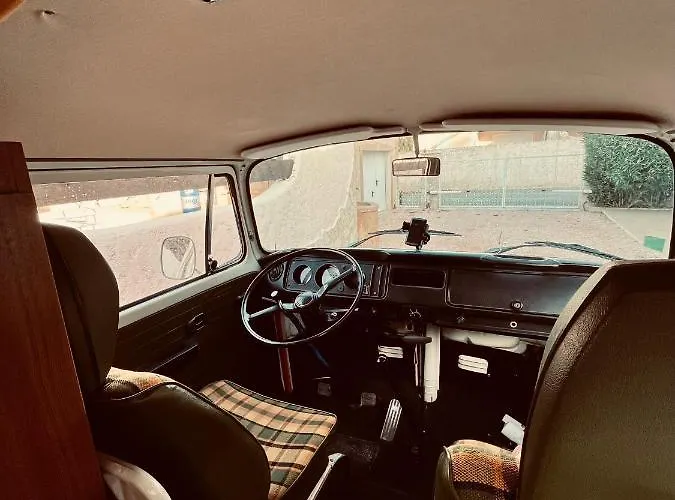 Combi Vw T2 Hotel Venelles
